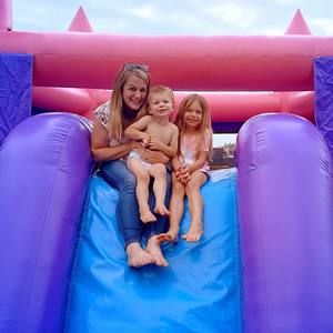 Meet your Posher, Stephanie